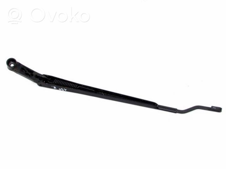 Daihatsu Cuore Front wiper blade arm 