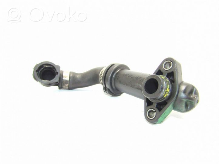 BMW 3 E46 Thermostat housing 