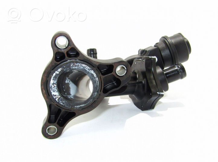 Nissan X-Trail T32 Thermostat housing 