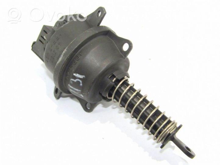 Opel Vectra B Vacuum valve 