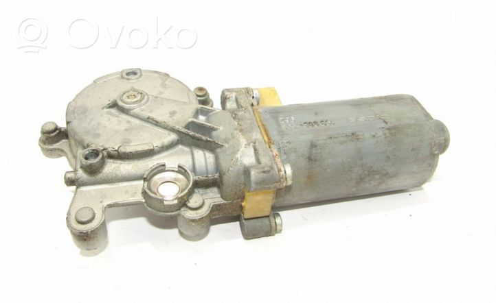 Saab 9-3 Ver1 Moteur de lève-vitre de porte avant 