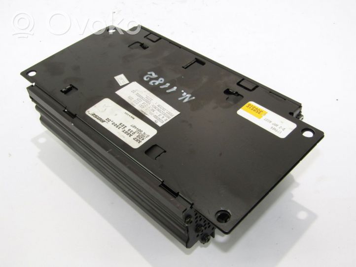 Audi A8 S8 D2 4D Amplificatore 