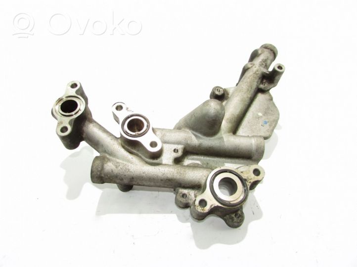 Toyota Corolla Verso E121 Supporto di montaggio del filtro dell’olio 