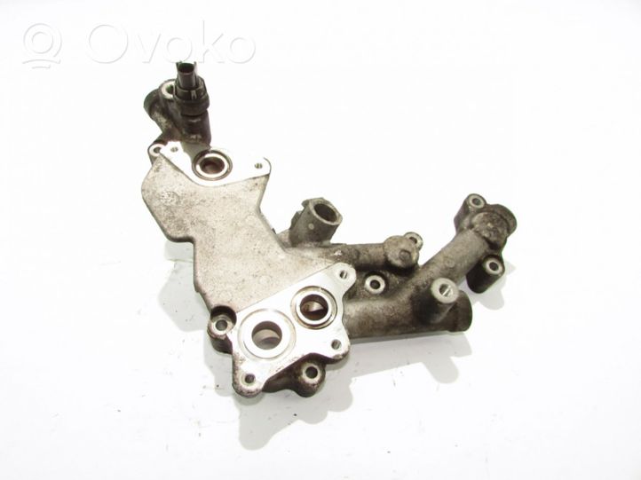 Toyota Corolla Verso E121 Oil filter mounting bracket 