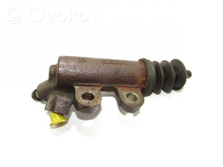 Toyota Corolla Verso E121 Główny cylinder sprzęgła 