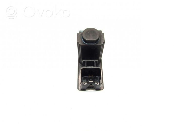 Volvo C30 Clutch pedal sensor 