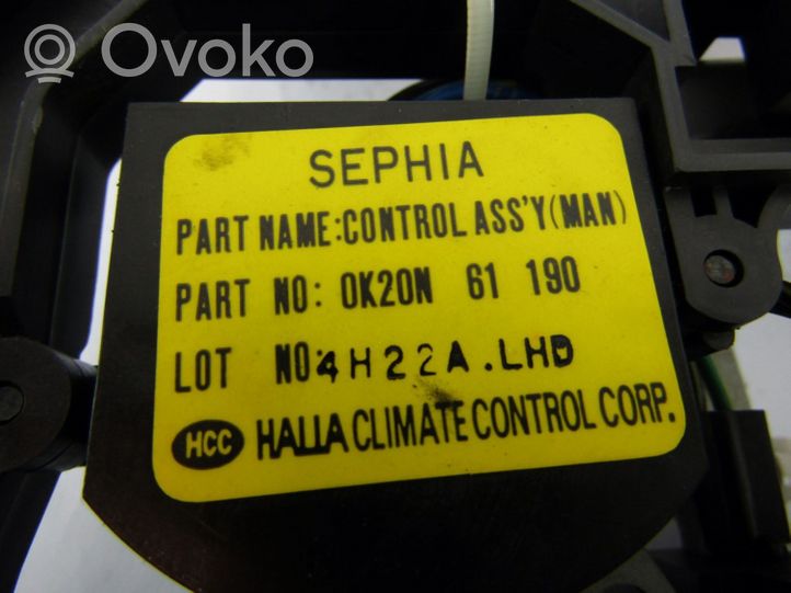 KIA Sephia Unité de contrôle climatique 