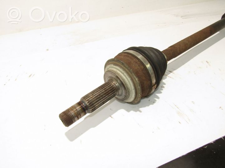 Toyota Verso-S Front driveshaft 