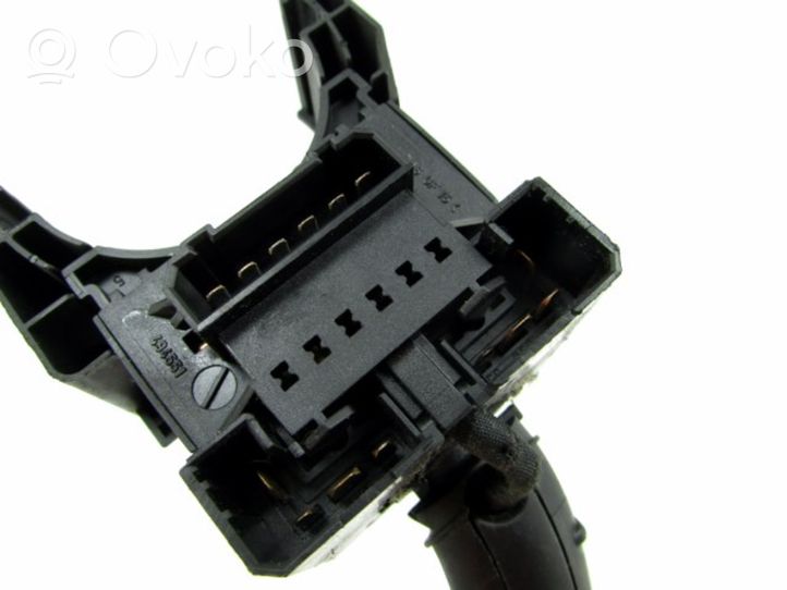 Volkswagen PASSAT B5 Wiper switch 