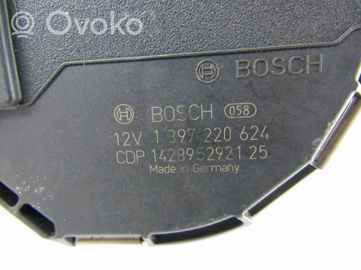 Opel Astra J Wiper motor 