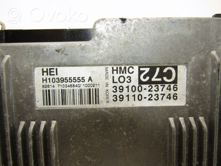 Hyundai Elantra Calculateur moteur ECU 