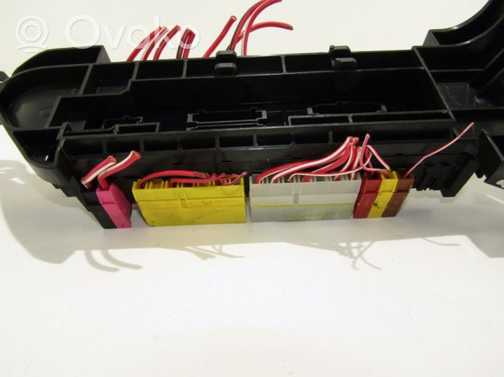 Mercedes-Benz GLE (W166 - C292) Fuse module 