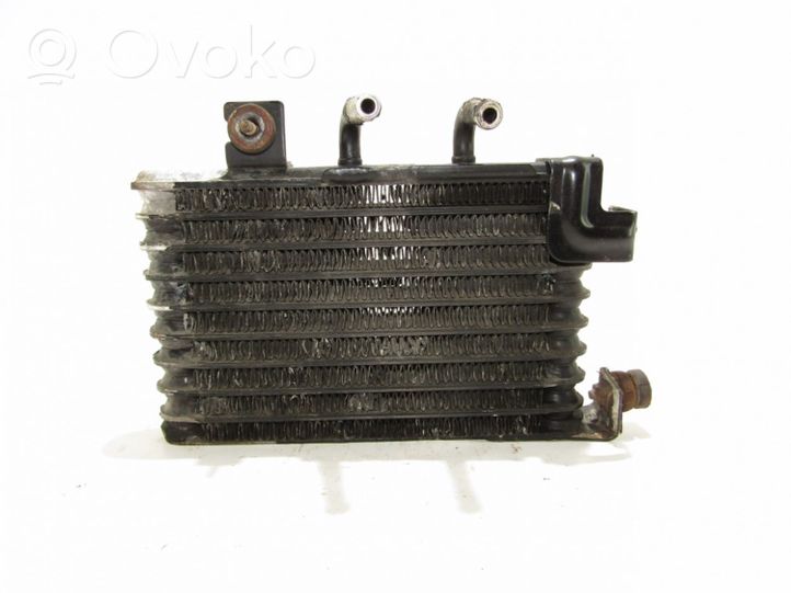 Toyota Avensis T270 Engine oil radiator 