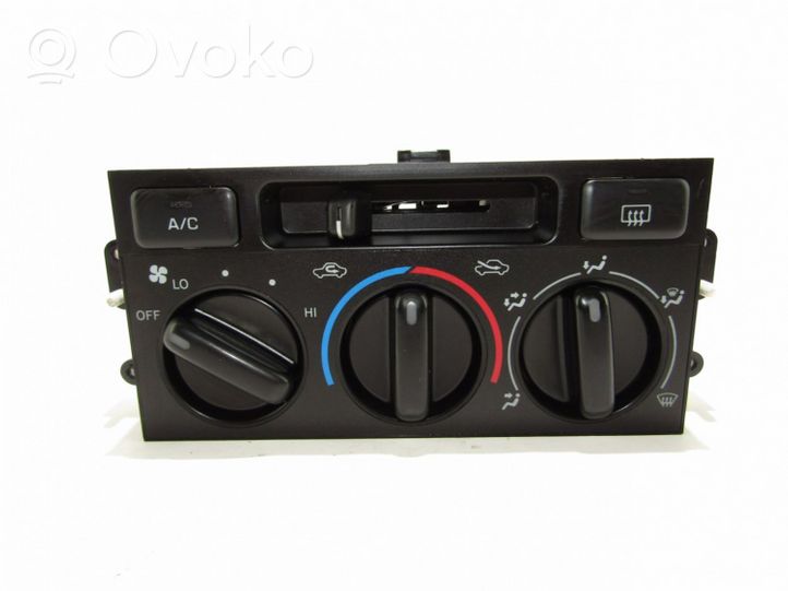 Toyota Land Cruiser (HDJ90) Panel klimatyzacji 