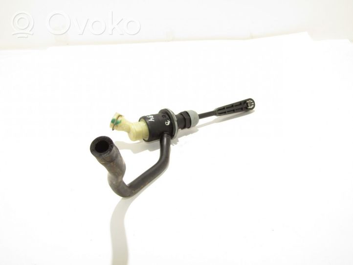 Dacia Duster Clutch master cylinder 