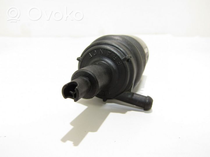 Audi A6 S6 C4 4A Windscreen/windshield washer pump 