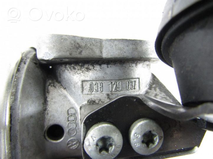 Audi A4 S4 B5 8D Valvola EGR 