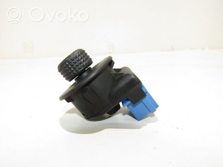 Peugeot Partner Wing mirror switch 