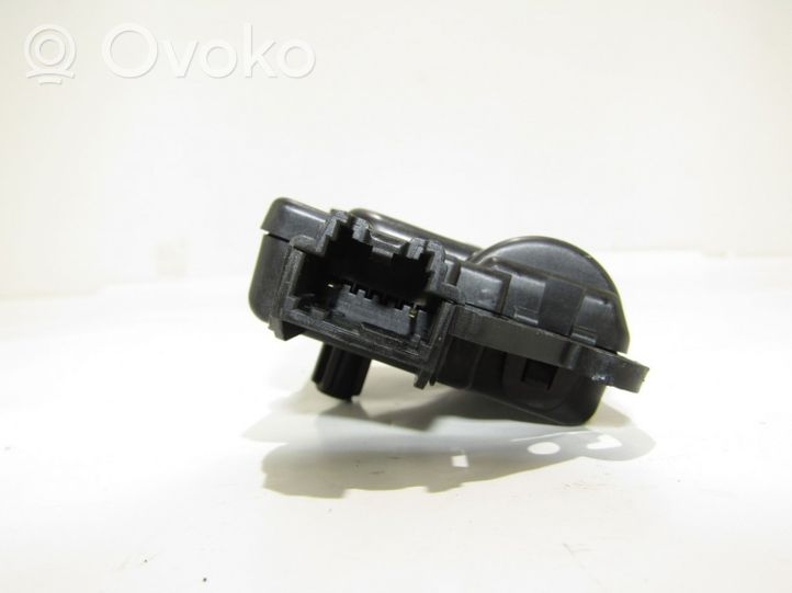 Nissan Pathfinder R51 Air flap motor/actuator 