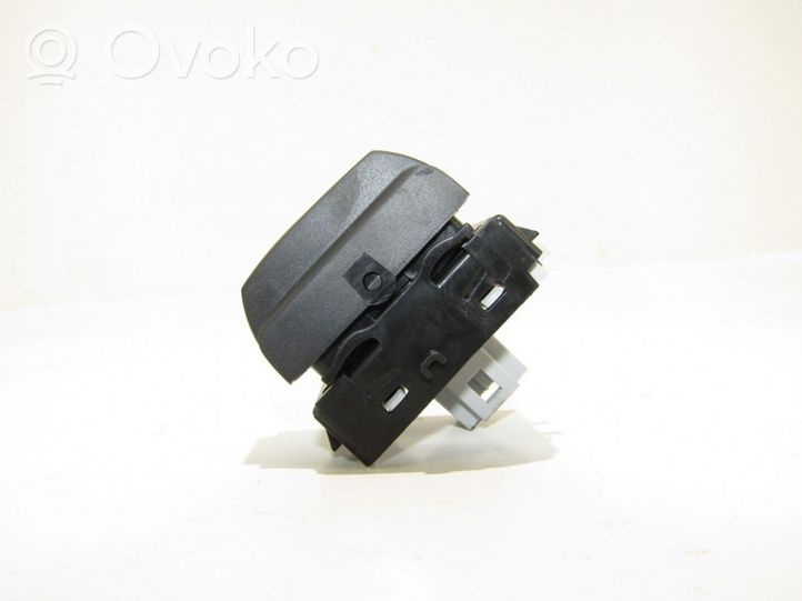 Renault Captur Parking (PDC) sensor switch 