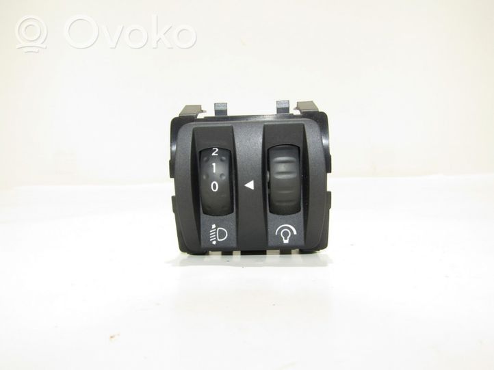 Renault Captur Headlight level height control switch 