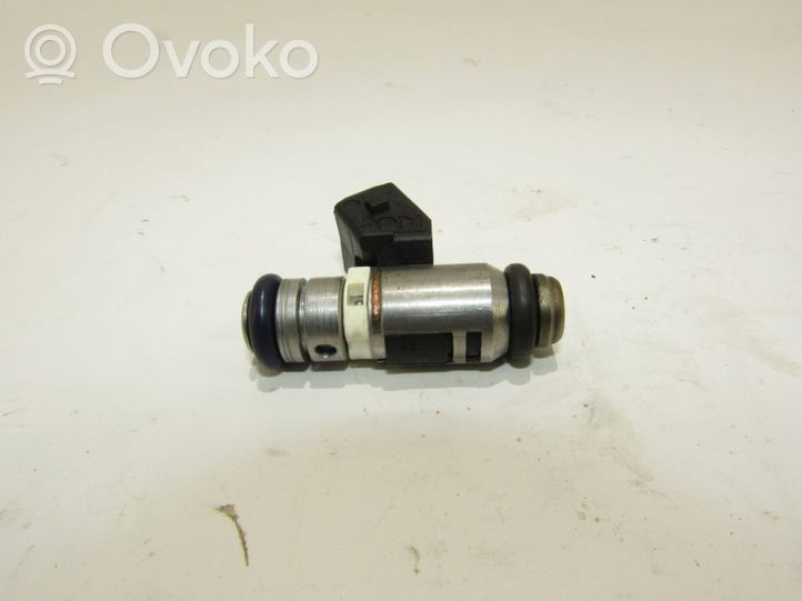 Fiat Panda 141 Fuel injector 