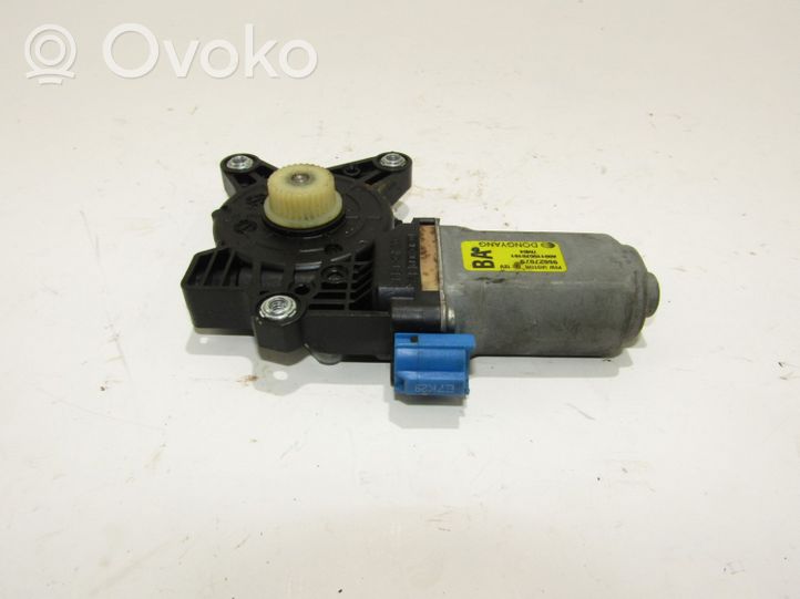 Chevrolet Captiva Front door window regulator motor 