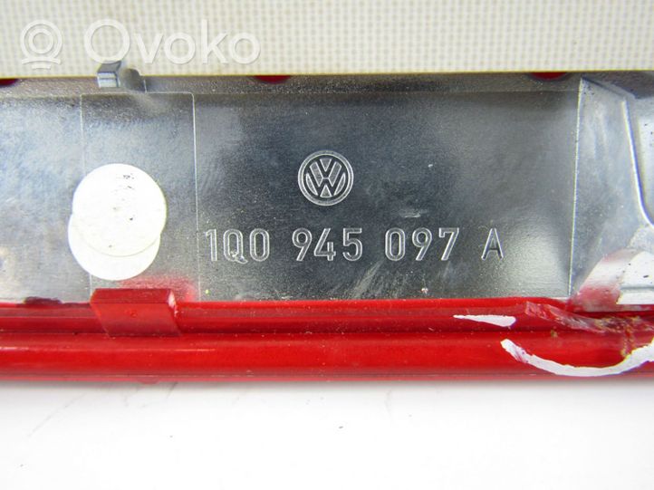 Volkswagen Eos Kolmas/lisäjarruvalo 