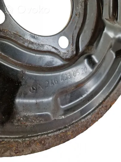 Mercedes-Benz A W176 Couvercle anti-poussière disque de plaque de frein arrière 