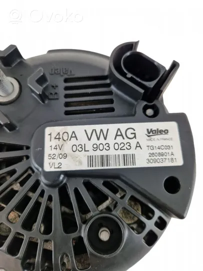 Volkswagen Golf VI Generatore/alternatore 