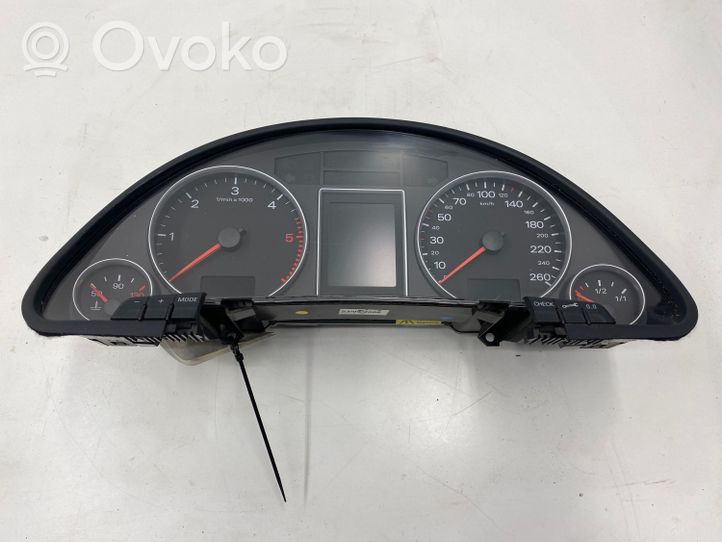 Audi A4 S4 B7 8E 8H Geschwindigkeitsmesser Cockpit 8E0920931P