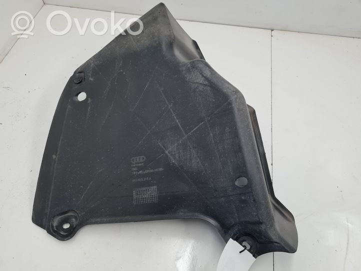 Audi A5 8T 8F Doublure de caisse et protecteur de panneau arrière 8K0825219A