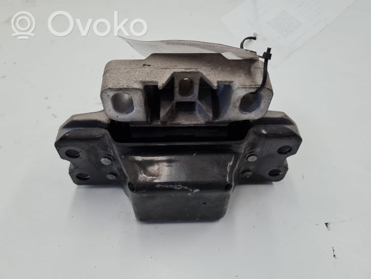 Volkswagen Golf V Wspornik / Mocowanie silnika 1K0199555N