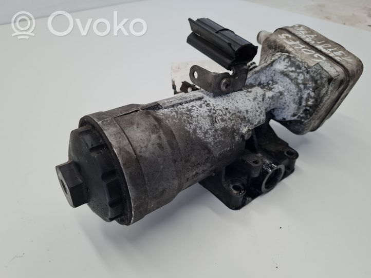 Volkswagen Golf V Supporto di montaggio del filtro dell’olio 045115389E