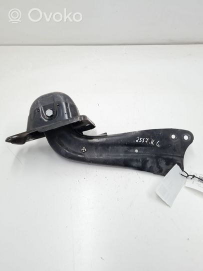 Volkswagen Jetta VI Rear control arm 5C0501051BB