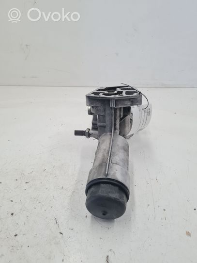 Volkswagen PASSAT B5 Support de filtre à huile 038115389B