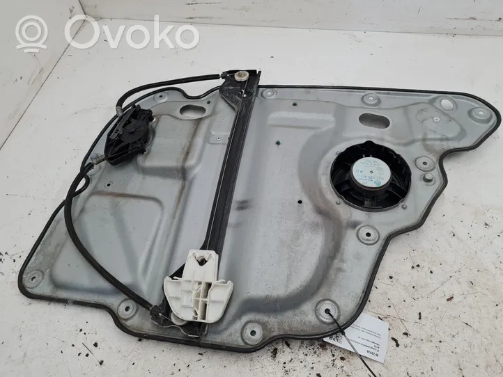 Volkswagen Touran I Elektryczny podnośnik szyby drzwi tylnych 1T0839729H