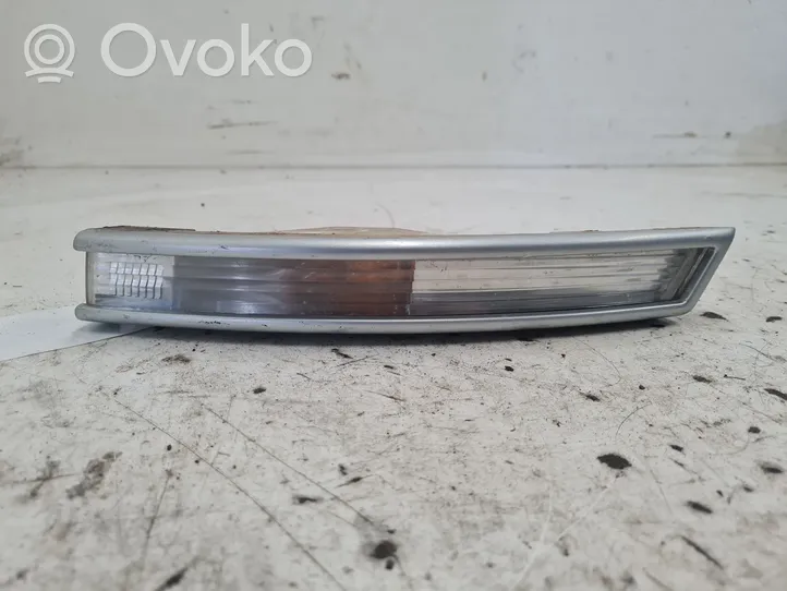 Volkswagen PASSAT B6 Front indicator light 3C0953041L