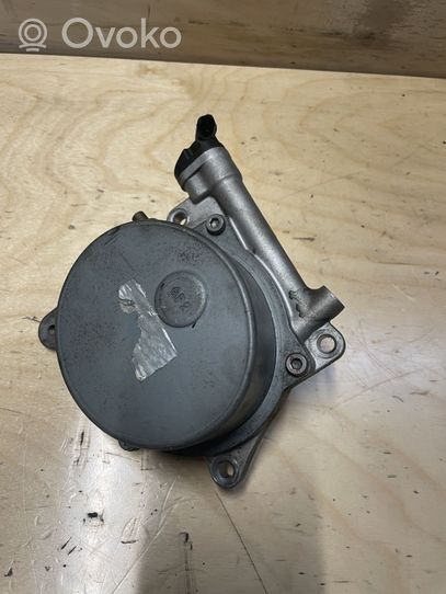 KIA Sorento Vacuum pump 288102F000