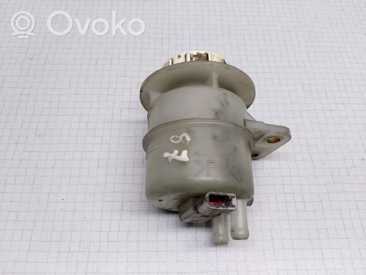 Mitsubishi Space Wagon Power steering fluid tank/reservoir 