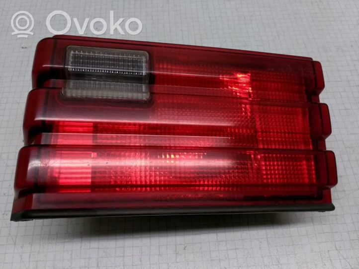 Mitsubishi Galant Lampy tylnej klapy bagażnika 0088048