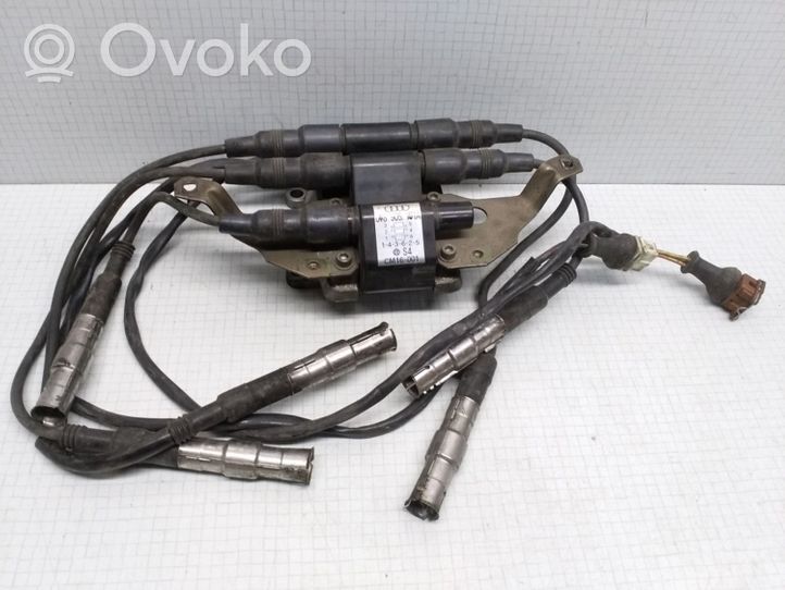 Audi A4 S4 B5 8D Bobine d'allumage haute tension 078905101A