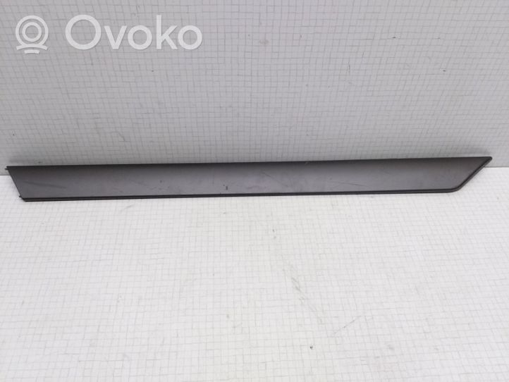 BMW 3 E46 Rivestimento del vano portaoggetti del cruscotto 8213996