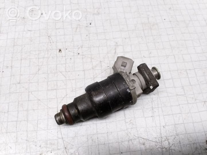 Audi A4 S4 B5 8D Injecteur de carburant 078133551N