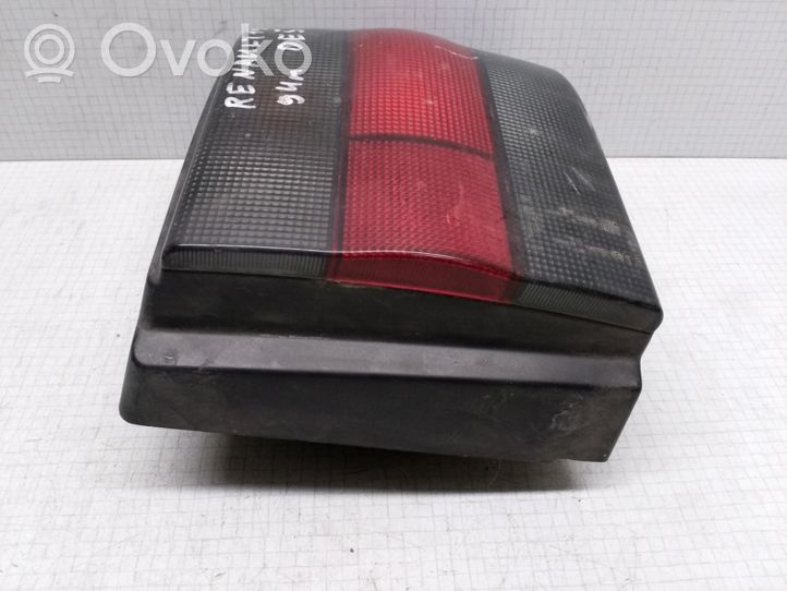 Renault 19 Lampa tylna 7700815980