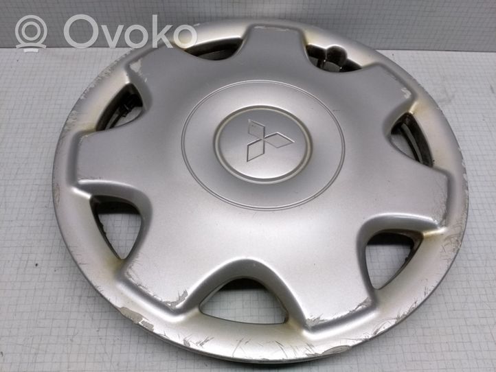 Mitsubishi Carisma R14 wheel hub/cap/trim 72107