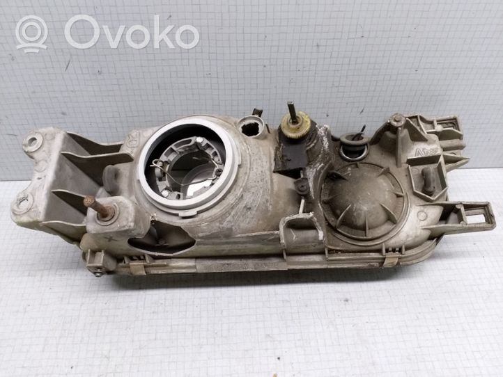 Nissan Primera Faro/fanale 7R010221