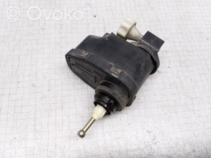 Hyundai Lantra I Motor de ajuste de nivel del faro delantero 0310120727