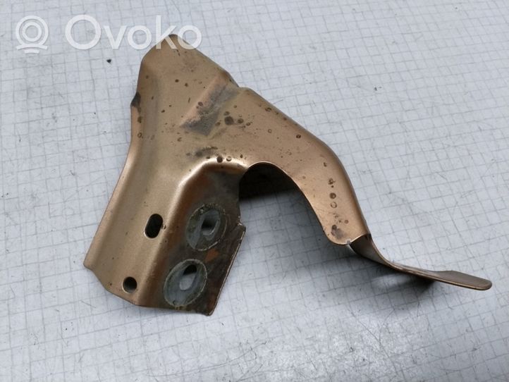 Skoda Fabia Mk1 (6Y) Support de montage d'aile 6Y0821141