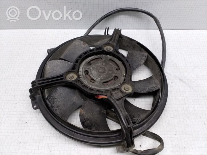 Volkswagen PASSAT B5.5 Convogliatore ventilatore raffreddamento del radiatore 